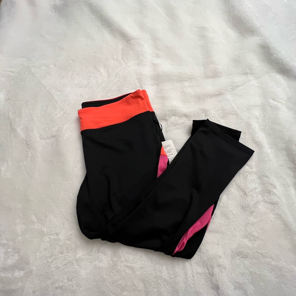 90 Degree by Reflex Capri Leggings (NWT)